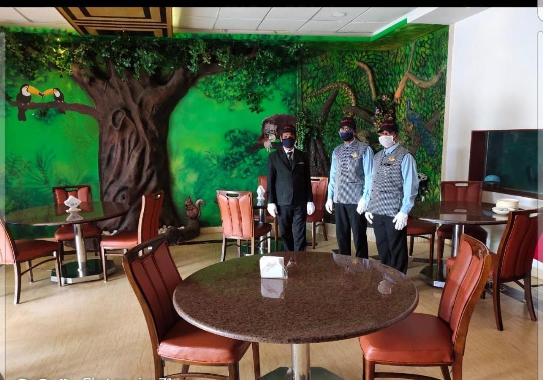 Hotel Sharada International Udupi Eksteriør billede