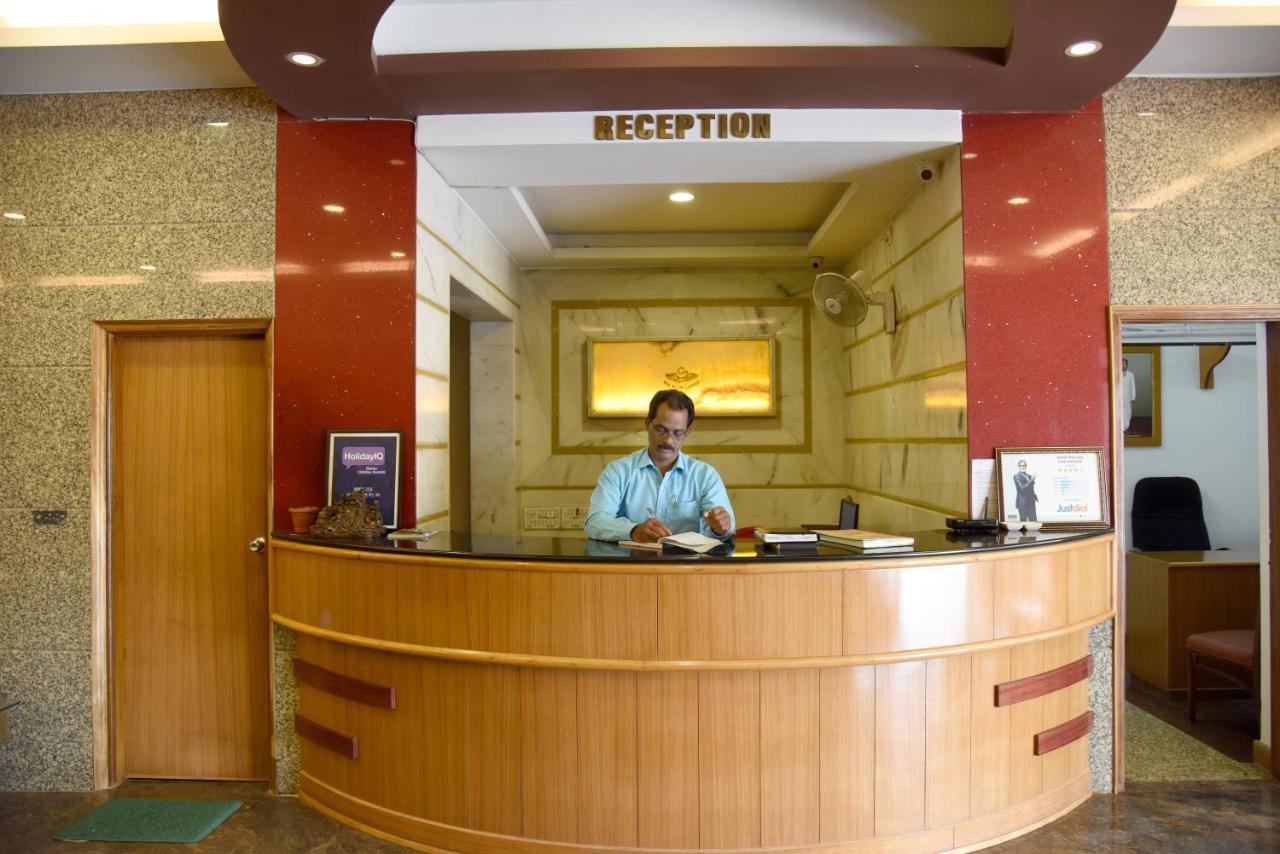 Hotel Sharada International Udupi Eksteriør billede