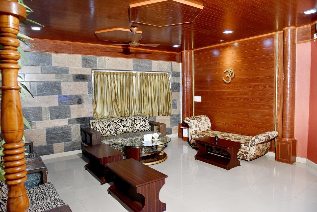 Hotel Sharada International Udupi Eksteriør billede