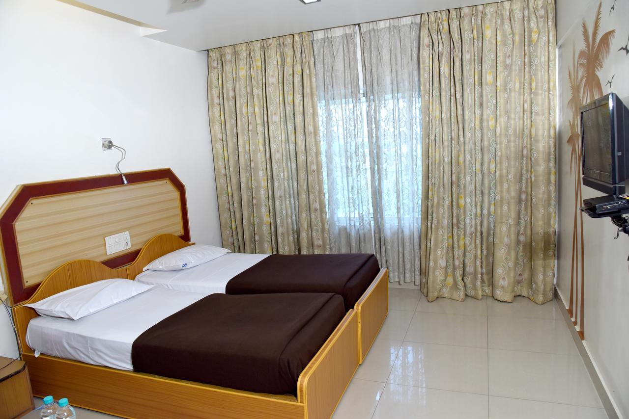 Hotel Sharada International Udupi Eksteriør billede