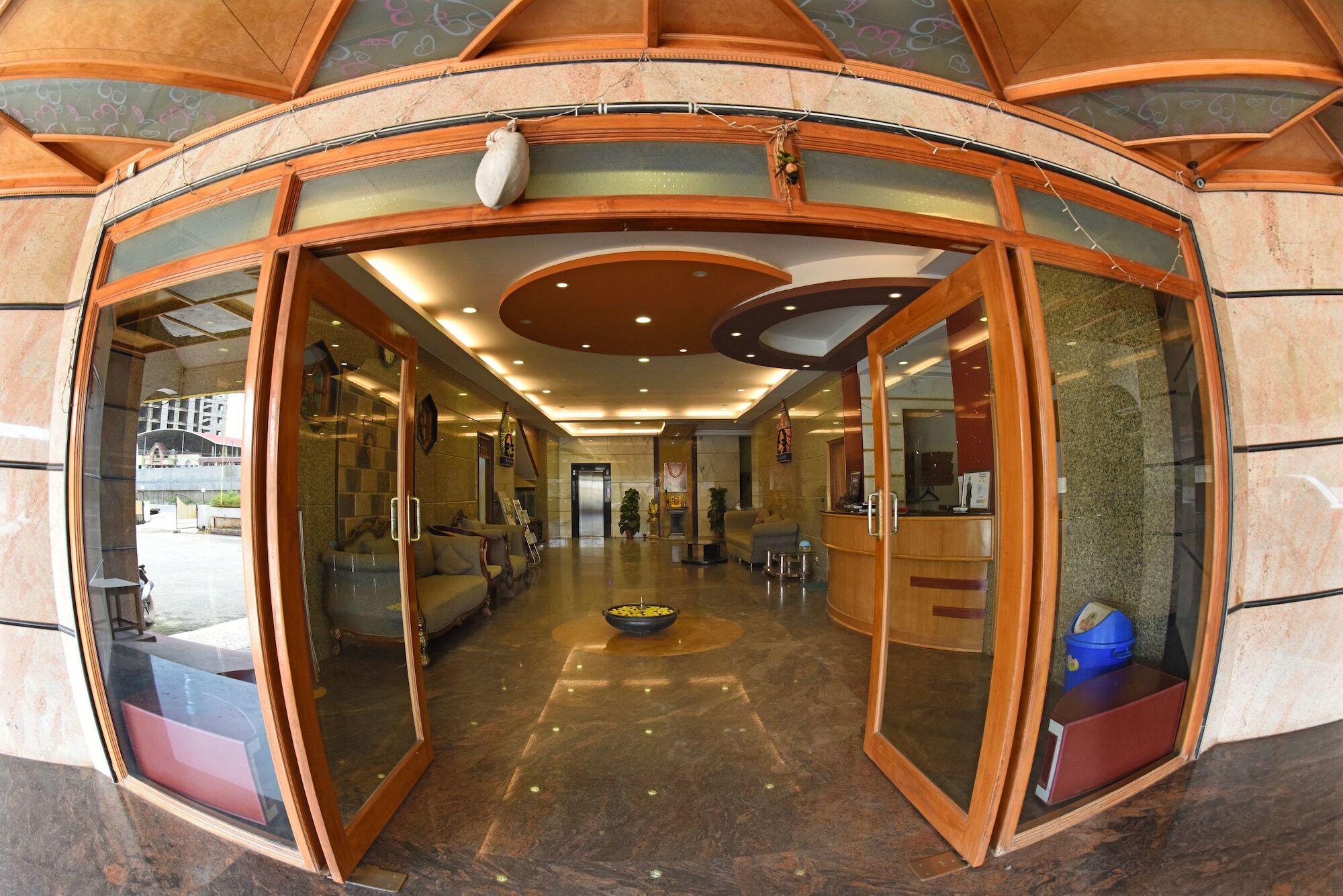 Hotel Sharada International Udupi Eksteriør billede